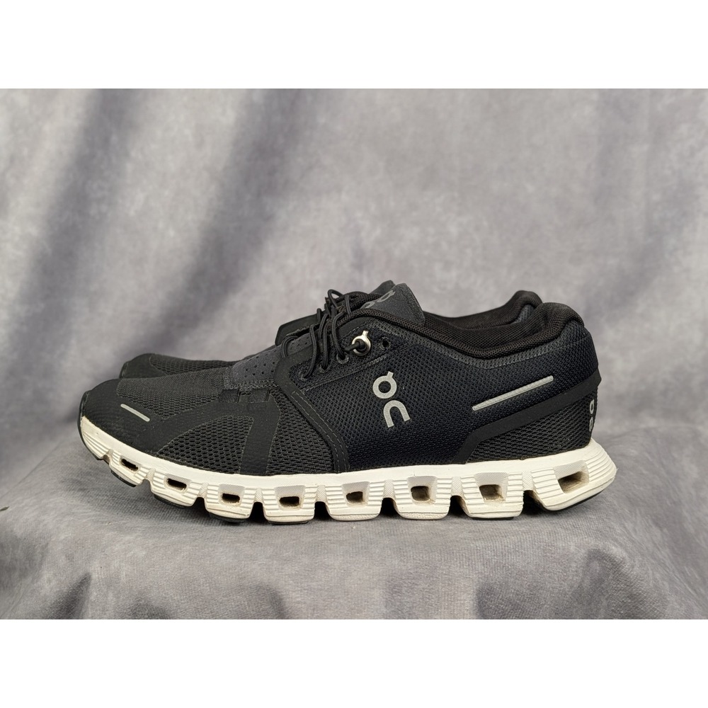 On Cloud Women Running Shoes Black White 19.0001 Size 6.5 Sneakers